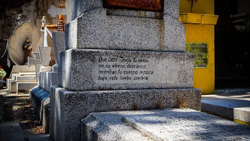 EPITAFIOS 10 DE MAYO DÍA DE LAS MADRES PANTEÓN SAN MIGUEL TULANCINGO 